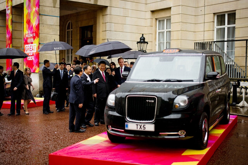 Illustration for article titled London's New Taxi Cab Is A Retro-Looking Hybrid From China's Geely